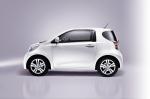 Toyota iQ 2008 года